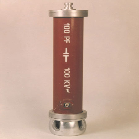 Measuring capacitor (CM) 1